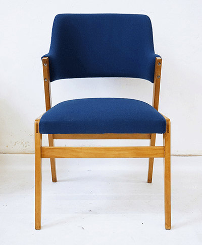 E.Harlis, Thonet